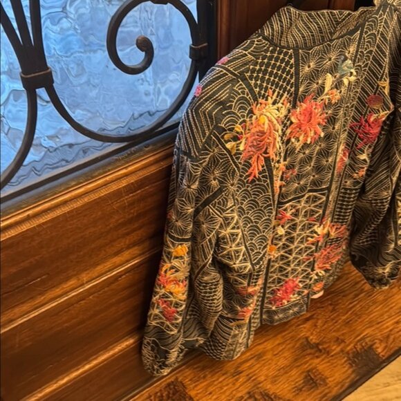 Johnny Was Viviana Embroidered Denim Cardigan - Picture 4 of 8